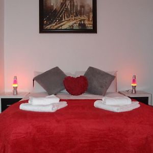 Camera con letto king size