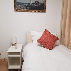 Camera con letto king size